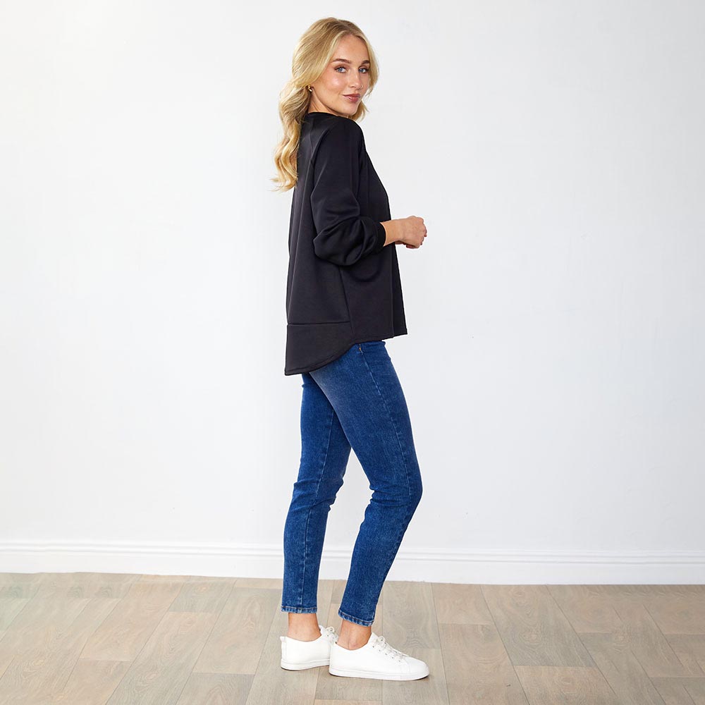 Saige Jumper (Black)