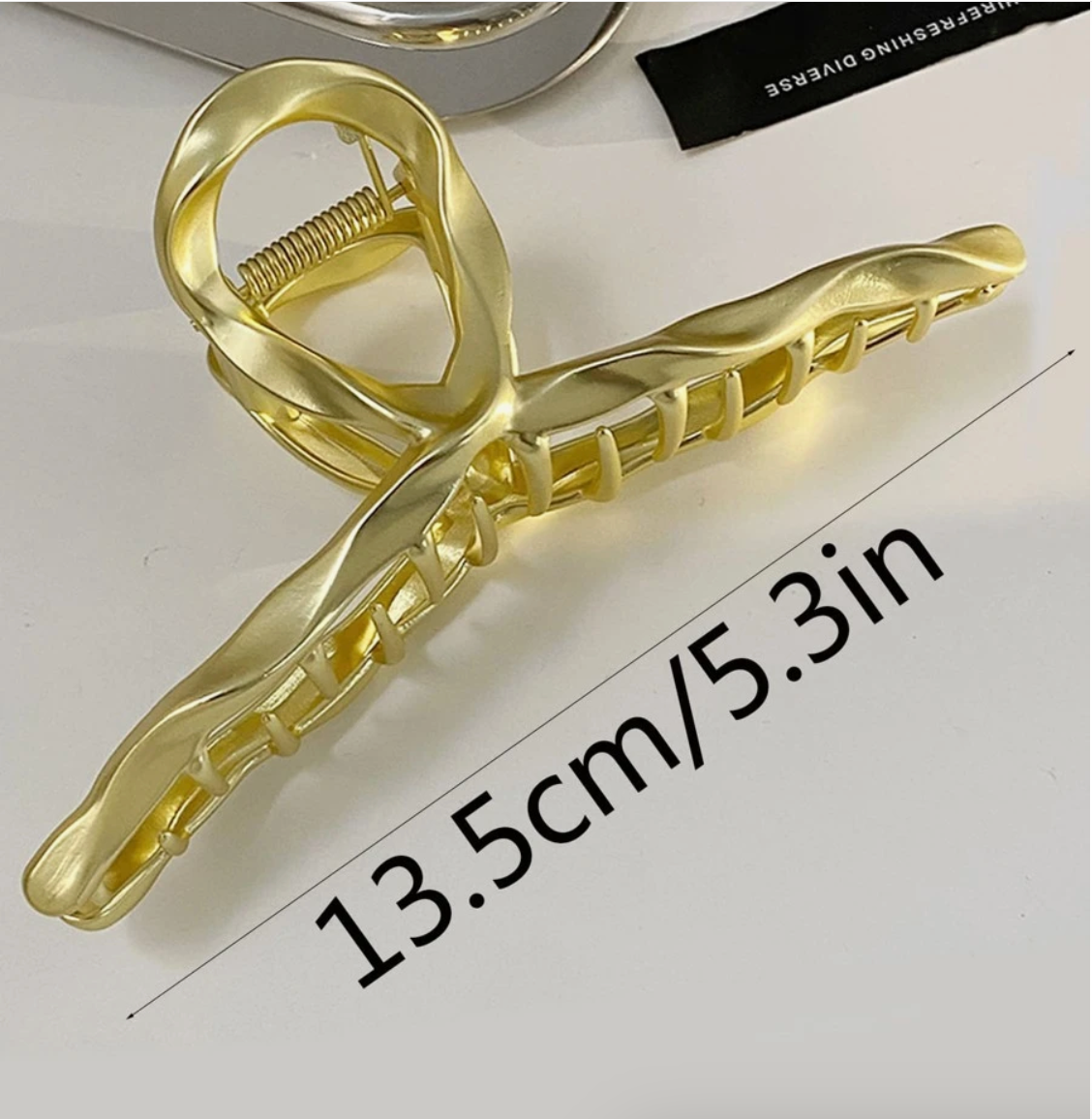 Wave Clip (Gold)