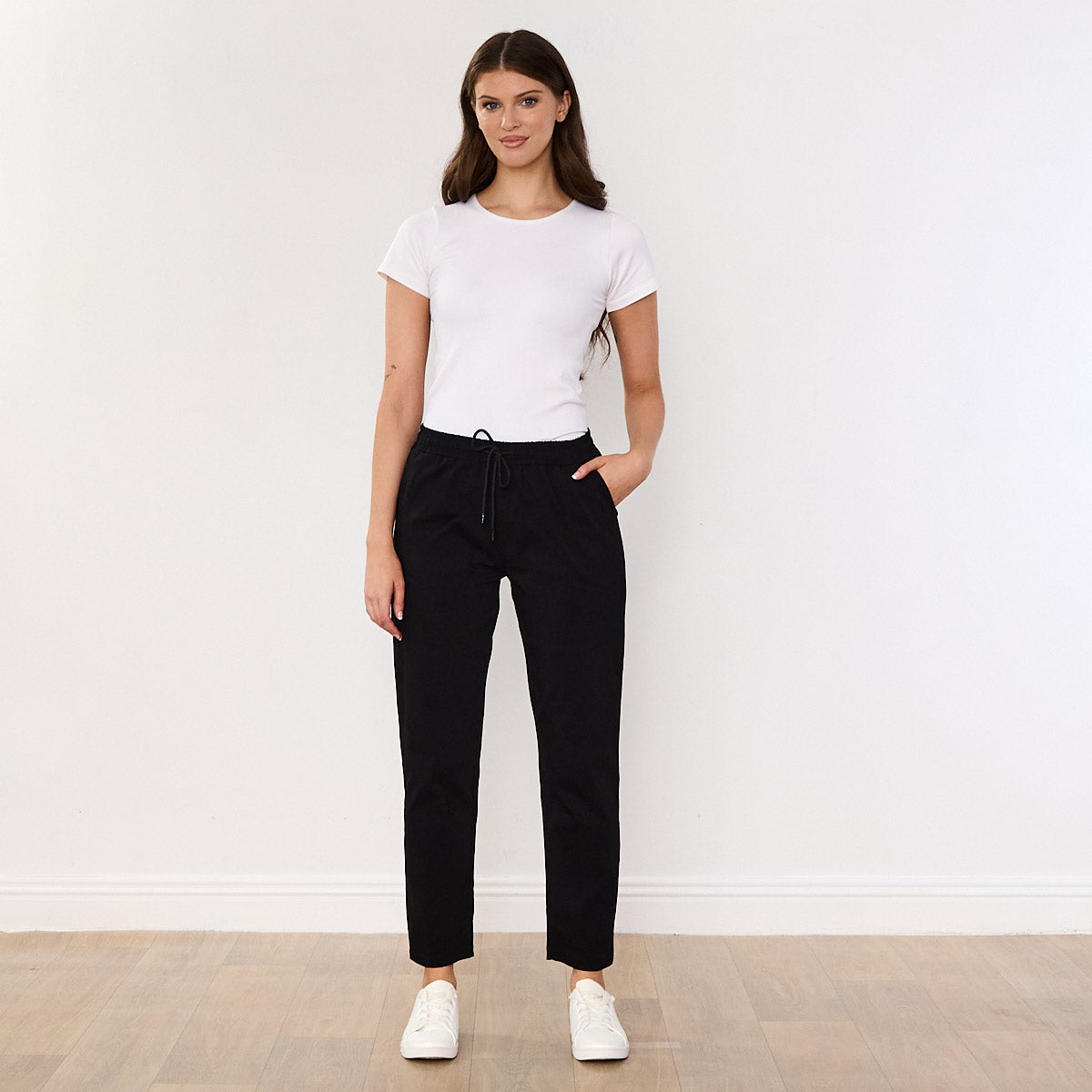 Stella Jogger (Black)