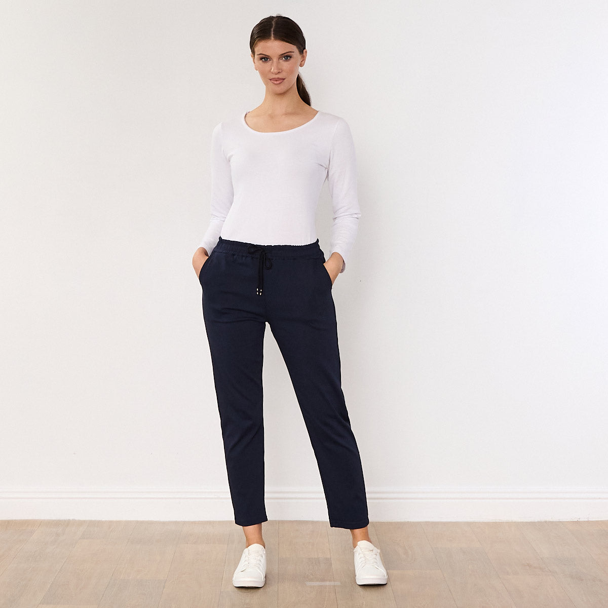 Stella Jogger (Navy)