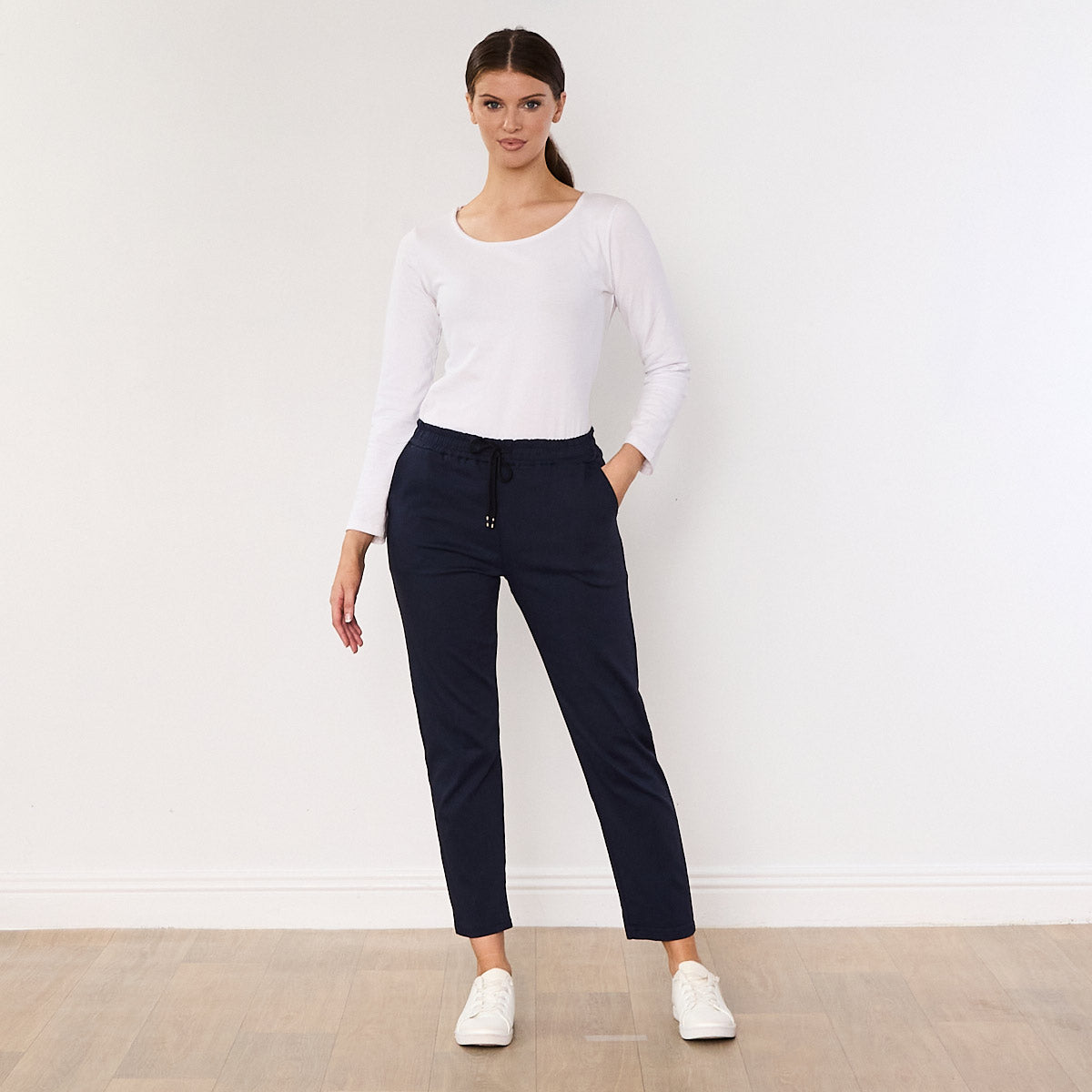 Stella Jogger (Navy)
