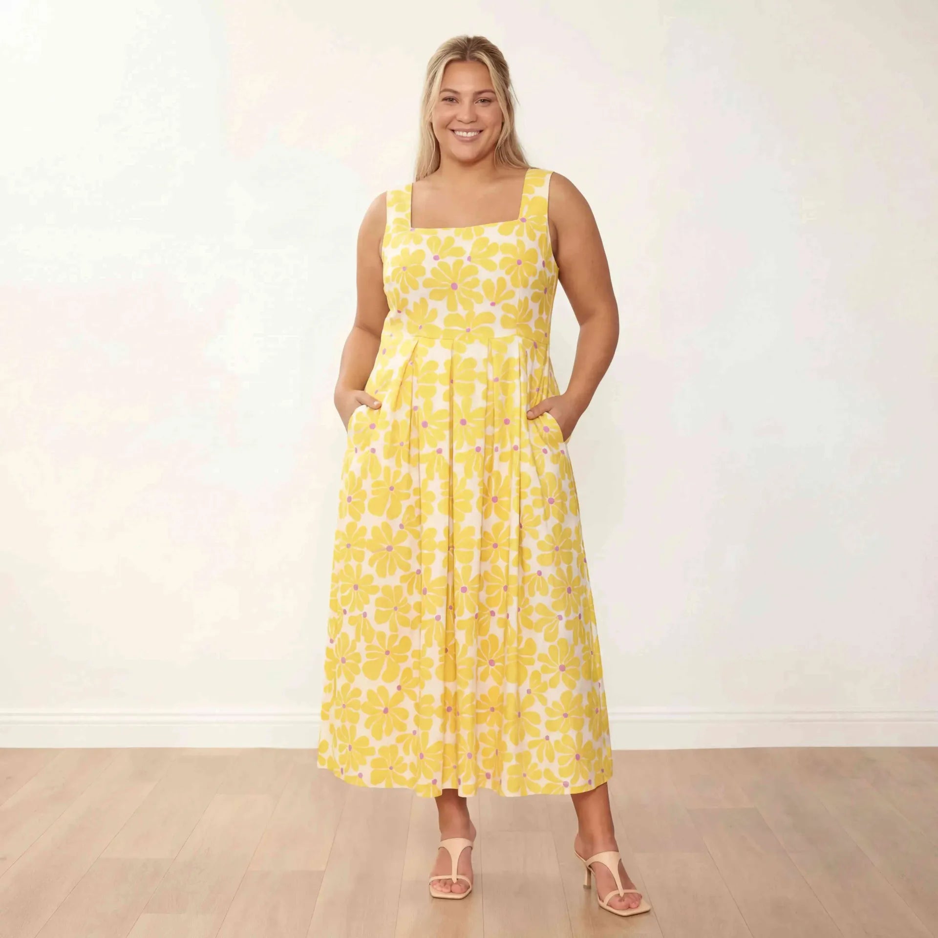 Maddie Dress Lemon Daisy - Plus Size XXL - Front hands in pockets