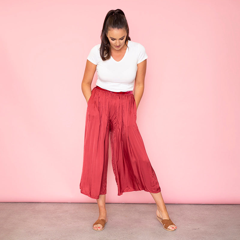 Aly Loose Elastic Waist Trousers Cherry