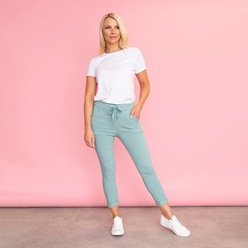 Sia Relaxed Stretch Jogger (Mint)